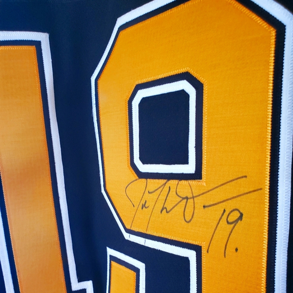 BOSTON BRUINS - Autographed Joe Thorton 2000 KOHO Officially Licenced NHL Jersey